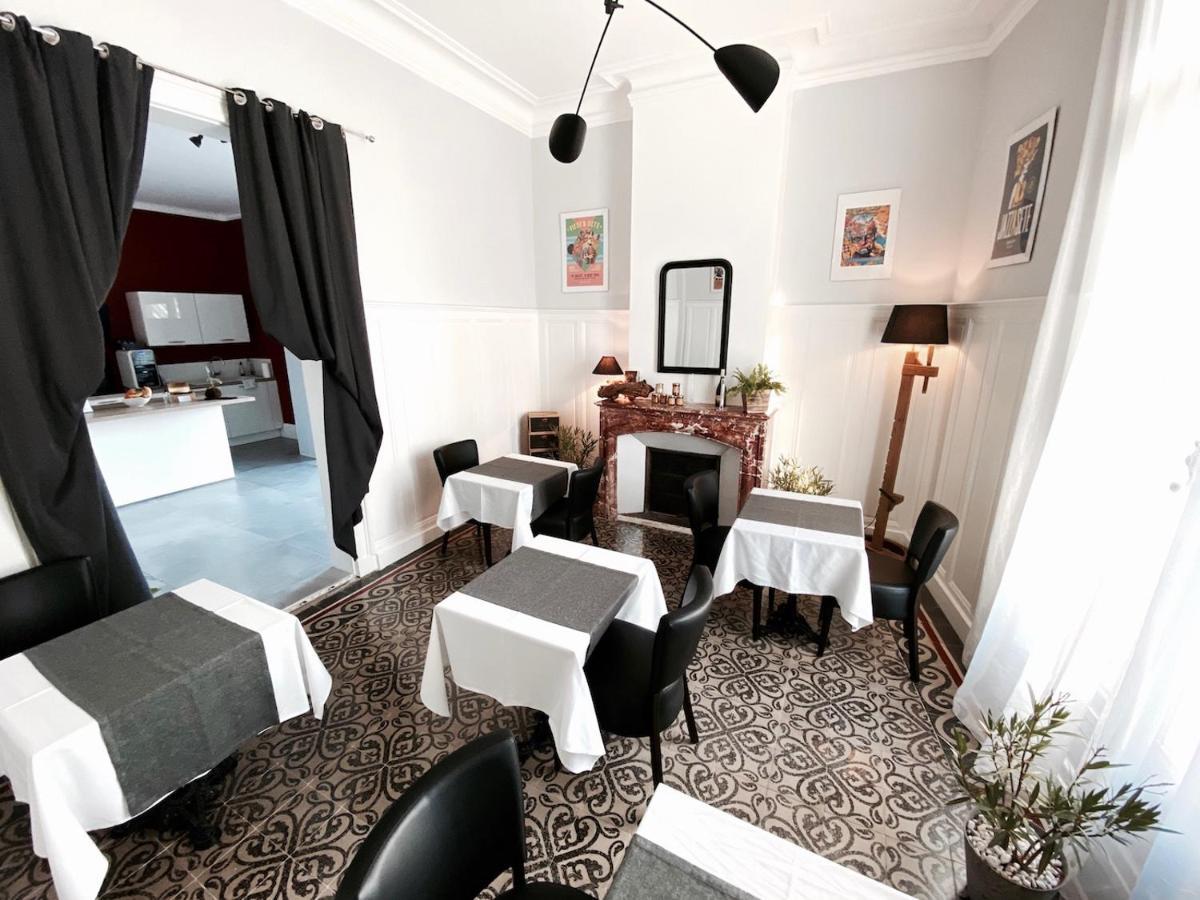La Domitia - Maison D'Hotes, Massages & Bien-Etre Montbazin Exteriér fotografie